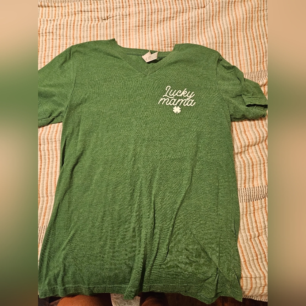 Lucky Mama tee
